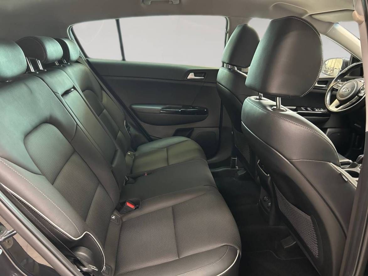 Fahrzeugabbildung Kia Sportage 1.6 GDI 2WD Dream-Team Edition