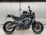 Yamaha MT-09 viel zubehör, guter Zustand