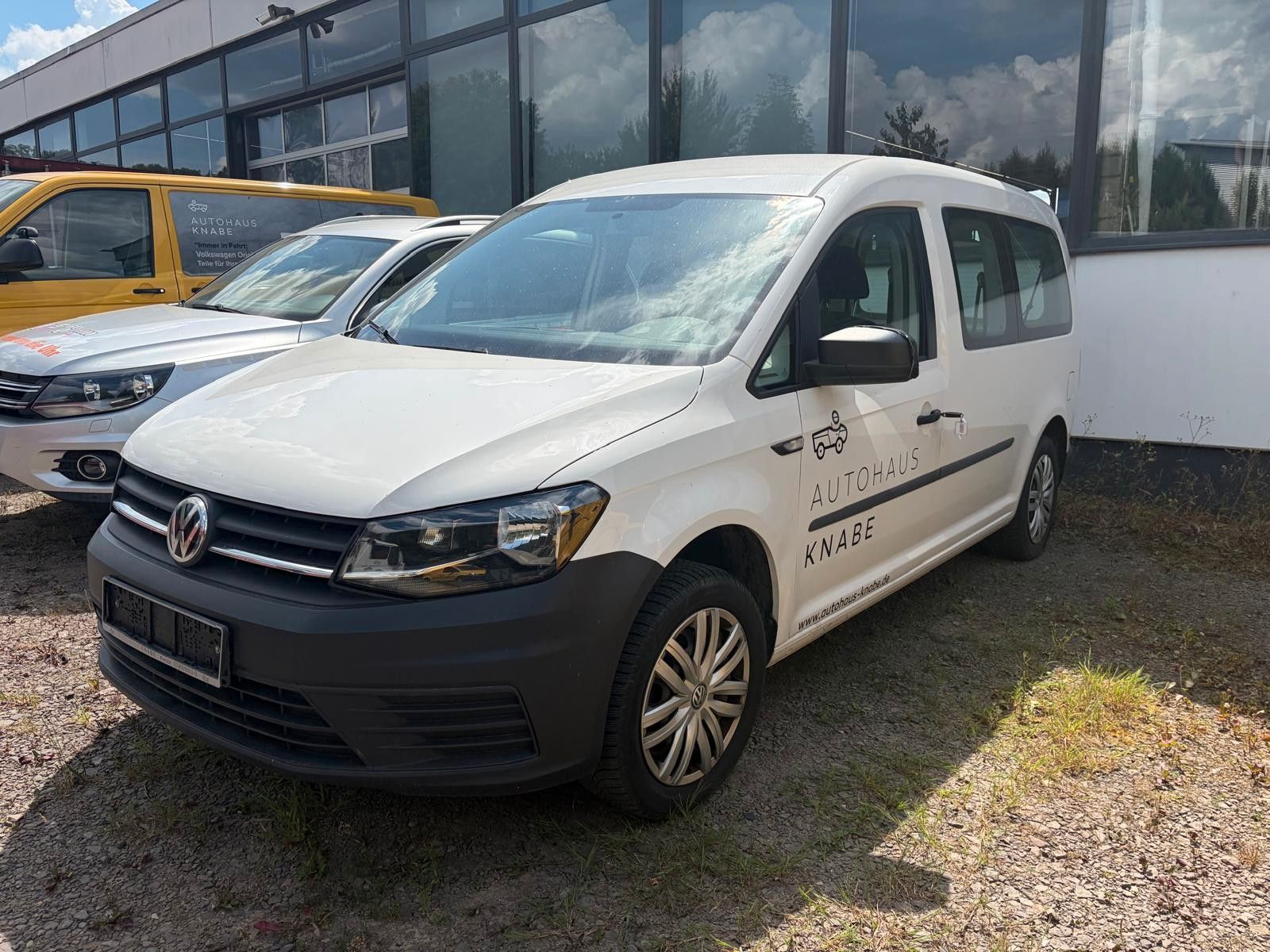 Volkswagen Caddy - 1