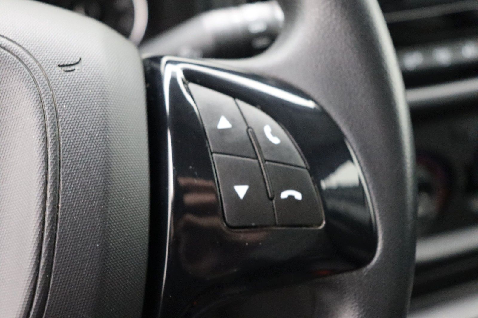 Fahrzeugabbildung Fiat Doblò SX Maxi Kasten