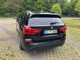 BMW X3 xDrive20i - BMW X3 Gebrauchtwagen in Hamburg