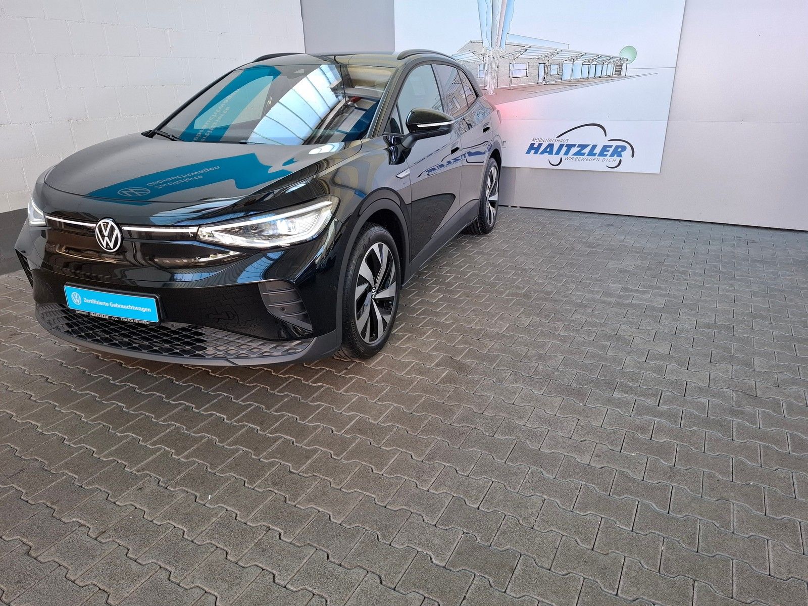 Fahrzeugabbildung Volkswagen ID.4 Pro Performance 150 kW + LED Matrix + Navi+