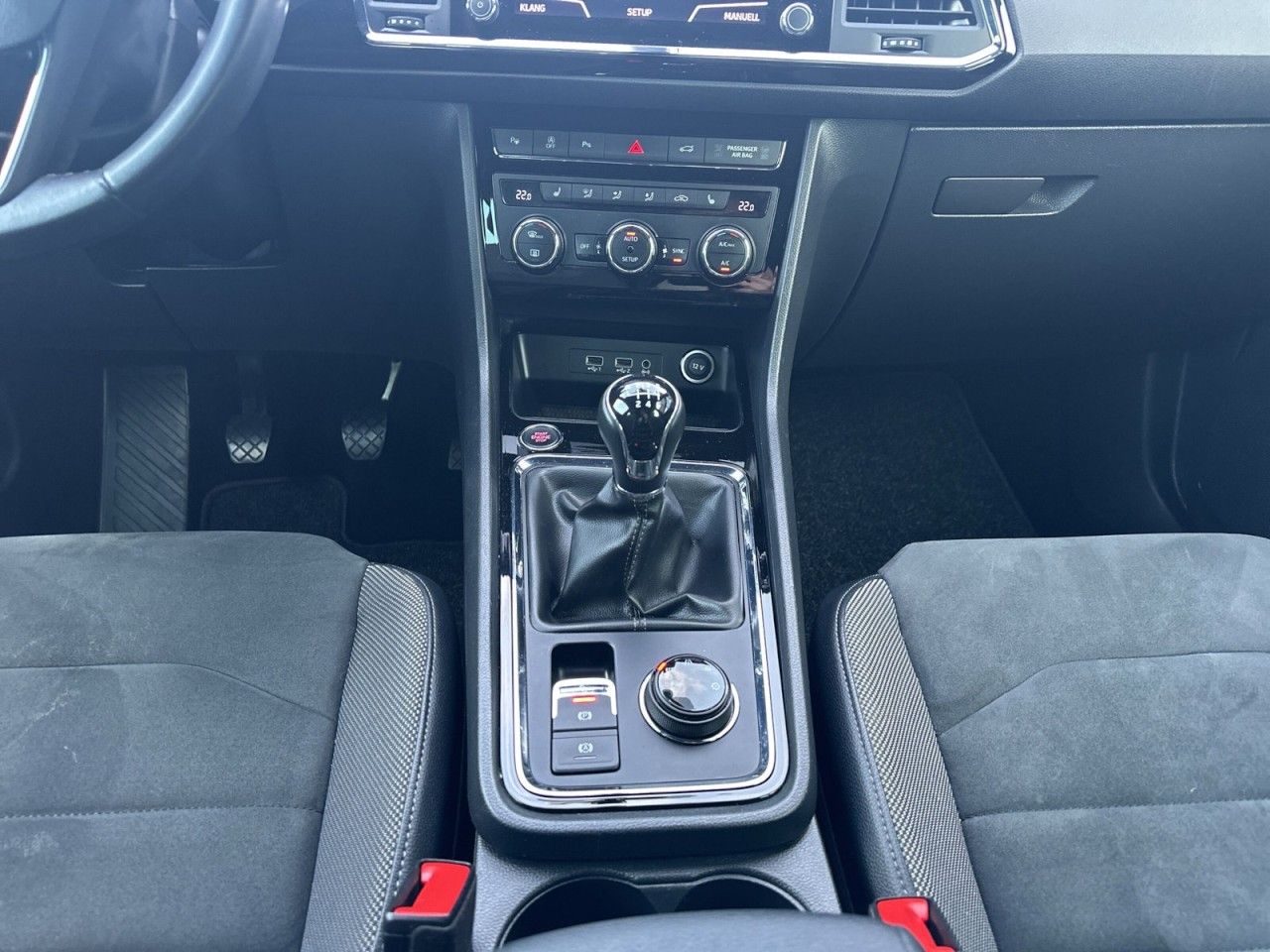 Fahrzeugabbildung SEAT Ateca XCELLENCE 2.0 TDI 110 kW (150 PS) 6-Gang