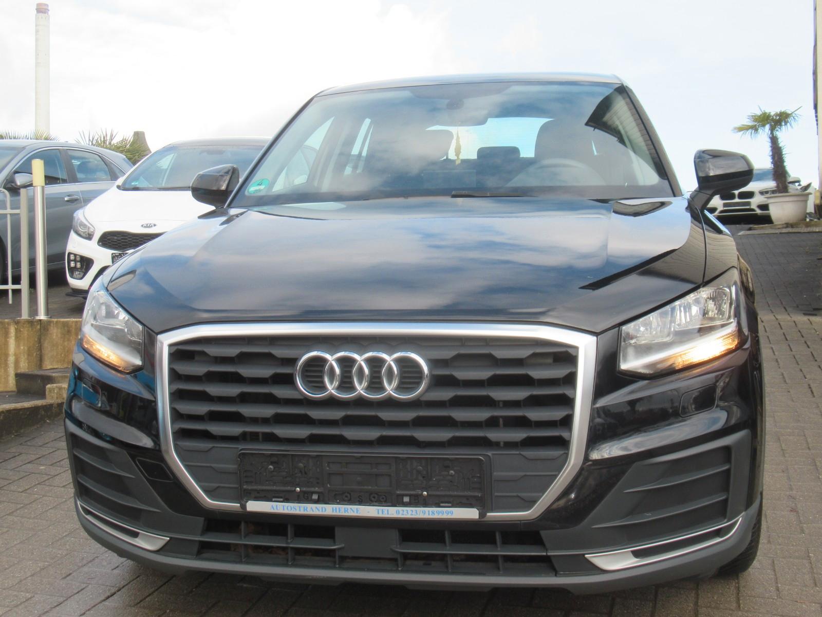 Audi Q2 basis ultra- KLIMA-SHZ-ALU-INSP.NEU-2.HAND