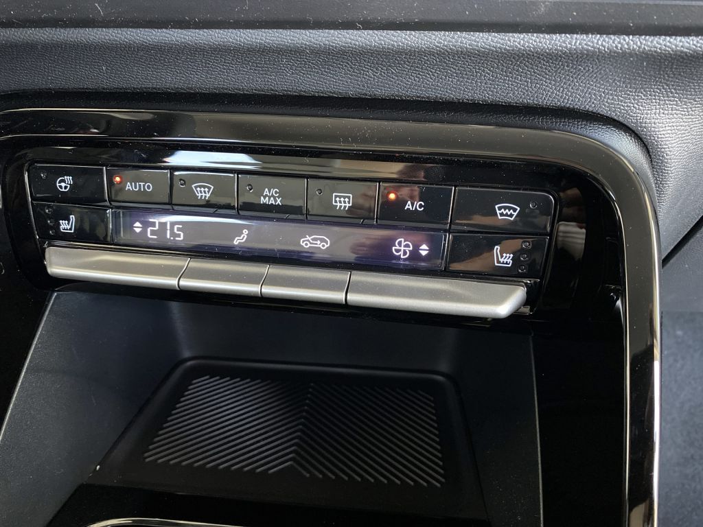 Fahrzeugabbildung Citroën C3 Aircross Turbo 100 PLUS *Allwetterr.*Sitzh.*