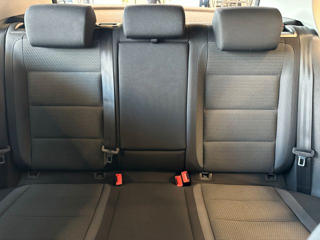 Volkswagen Golf VI Comfortline *1. Hand*Klima*Radio*USB*PDC