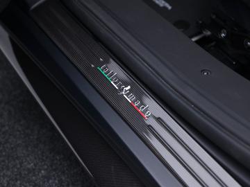 2020 Ferrari 488 PISTA 缩略图 20