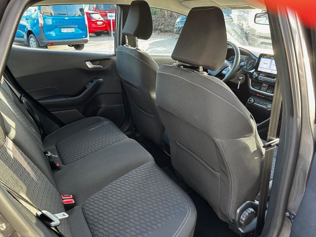 Fiesta Titanium*PDC*SHZ*FSHZ*