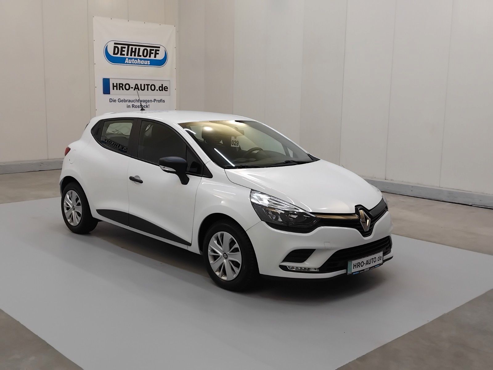 Renault Clio (08/2019, Benzin)