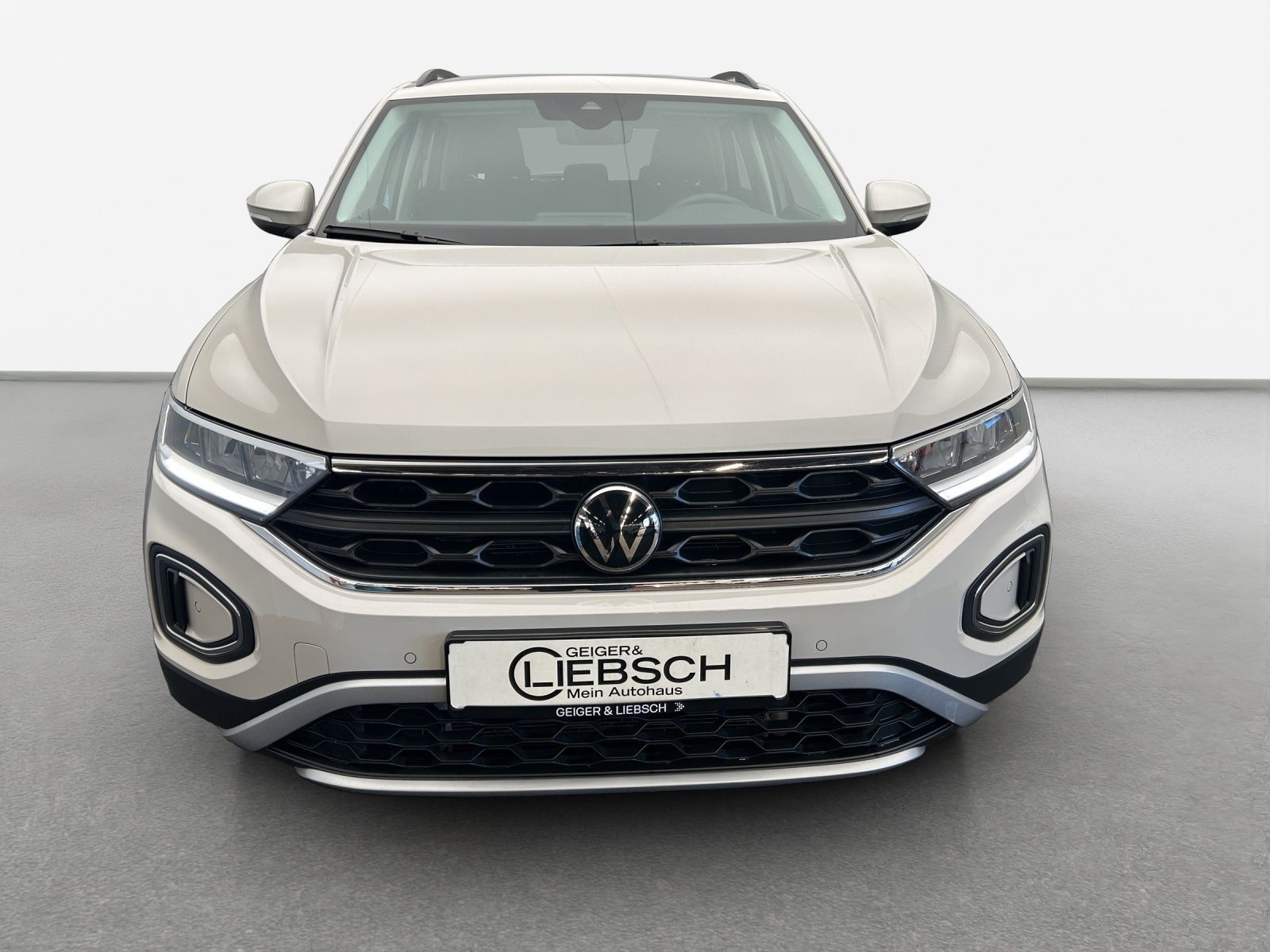 Volkswagen T-Roc - Bild 12