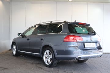 Volkswagen Passat Alltrack 2.0 TDI DSG 4M STDHZG+PANO+AHK