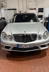 Mercedes-Benz E 500 AVANTGARDE Avantgarde - gebrauchte Mercedes-Benz E 500 aus dem Jahr 2003