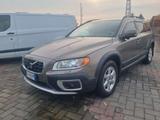 Volvo XC70 XC70 2.4 d5 Kinetic awd 185cv - Volvo C70 Kombi Gebrauchtwagen
