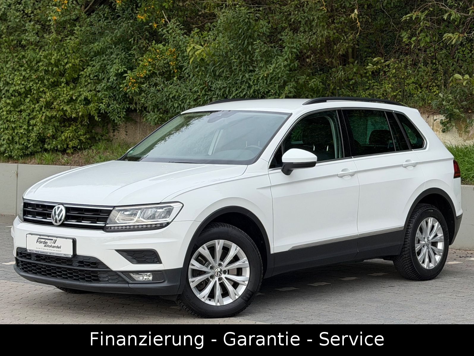 Volkswagen Tiguan 2.0 TSI DSG 4Motion LED AHK 1HAND ACC SPU foto 1