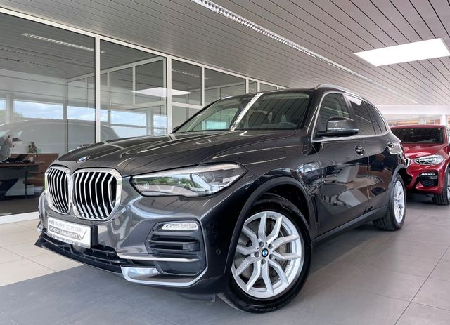 BMW X5 xDr.45e HUD+KOM+BELÜF+AHK+ACC+KAM+LUFT+MASSAG