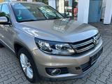 Volkswagen Tiguan Sport & Style 4Motion * Automatik *Navi - Volkswagen Tiguan: Auto