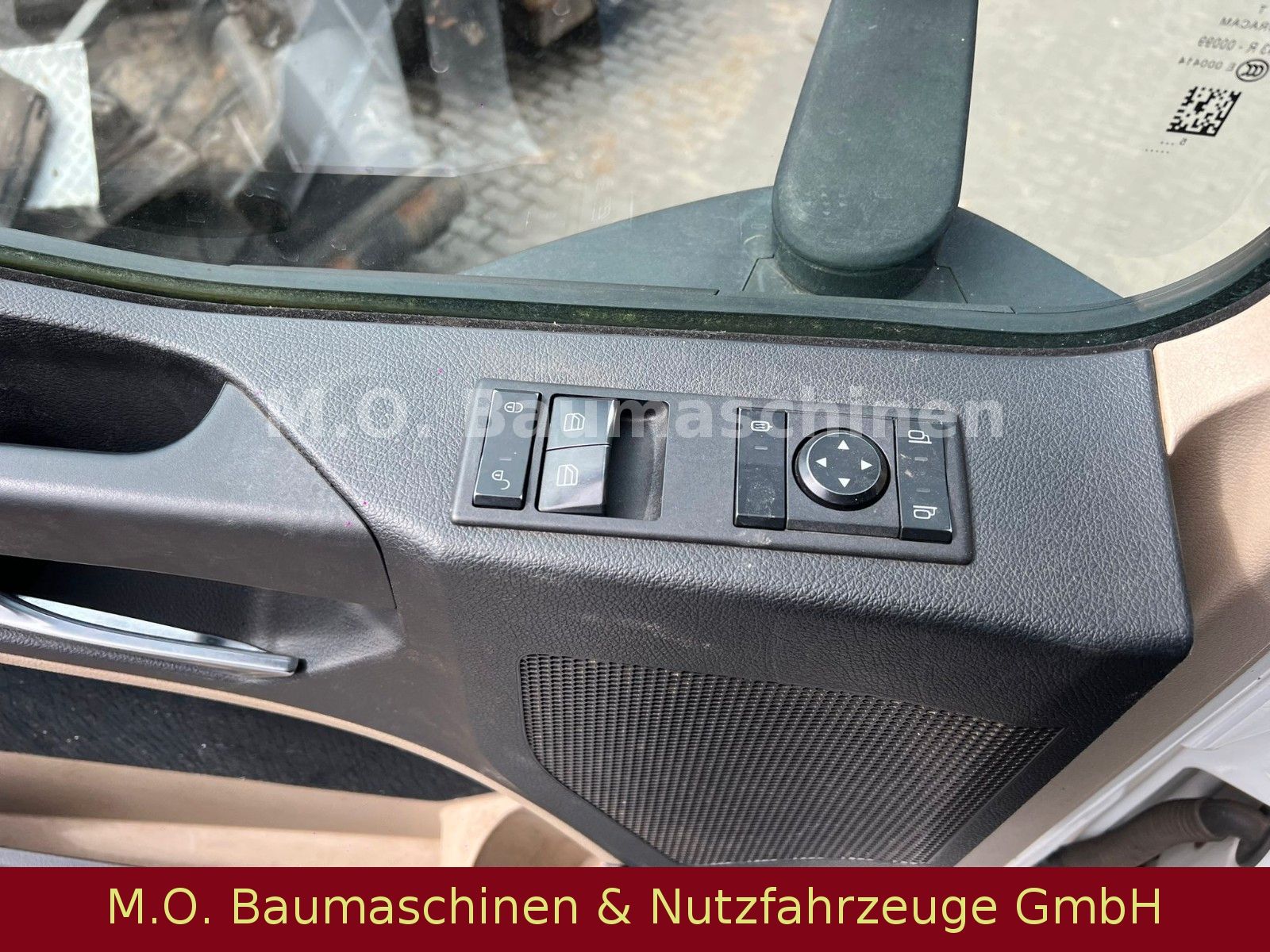 Fahrzeugabbildung Mercedes-Benz Actros 1843 / Euro 6 / AC/ Kipphydr.