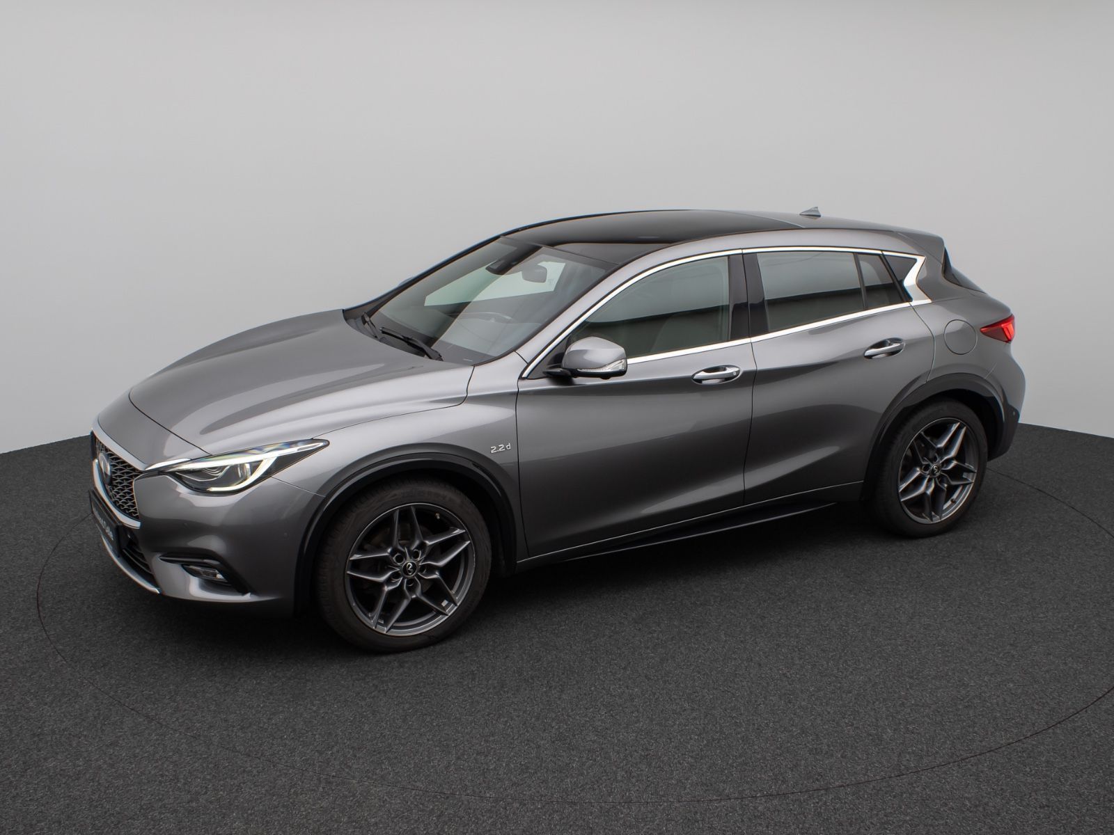 Fahrzeugabbildung Infiniti Q30 2.2 d Premium 360°Panorama Navi Sitzhzg LED