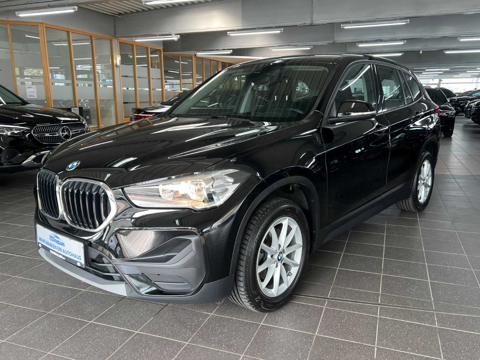 BMW X1 sDrive 18d PDC+Driving Assistant+RTTI+Navi foto 2