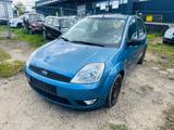Ford Fiesta 1.3 51kW Futura - Ford Fiesta Futura mit Benzin-Antrieb