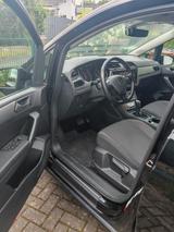 Volkswagen Touran 2.0 TDI DSG Navi Webasto Distronic  - Volkswagen Touran mit Diesel-Antrieb: Taxi