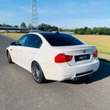 BMW M3 V8 LCI Limousine S65 DKG Top - BMW M3 in Mönchengladbach