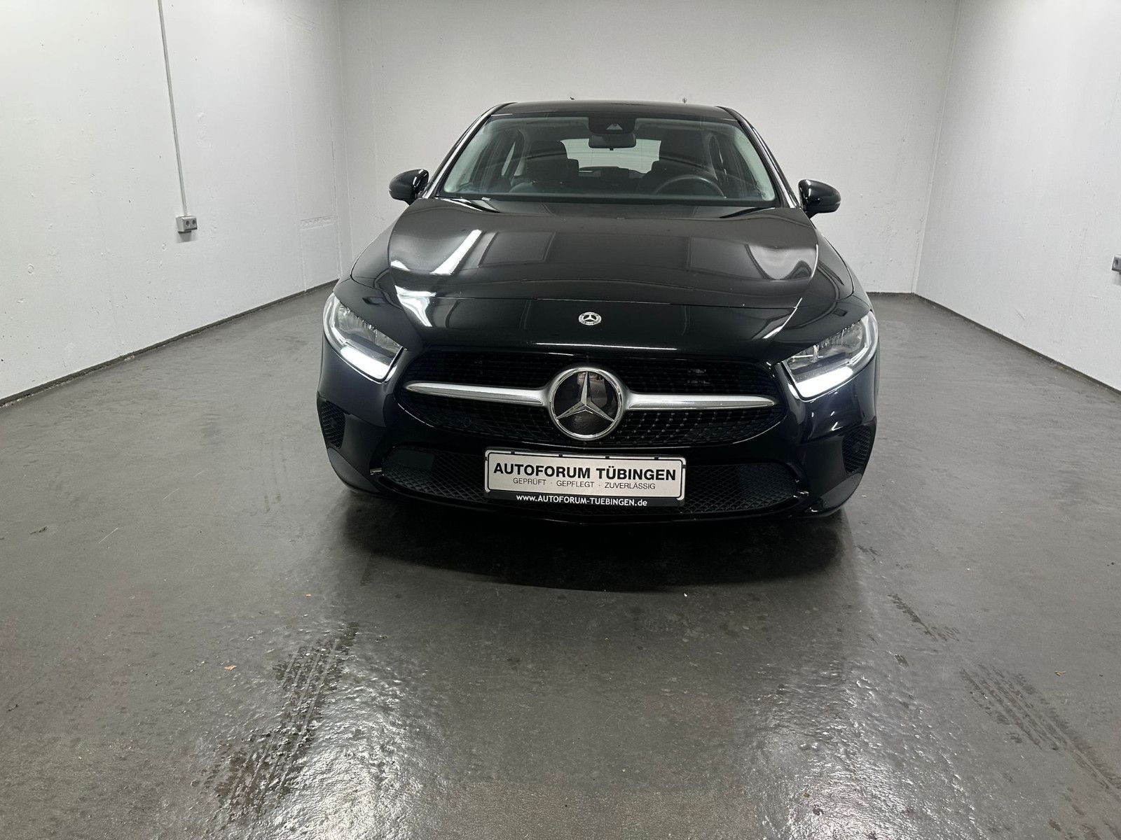 Fahrzeugabbildung Mercedes-Benz A 200 d *PROGRESSIVE*NAVI*