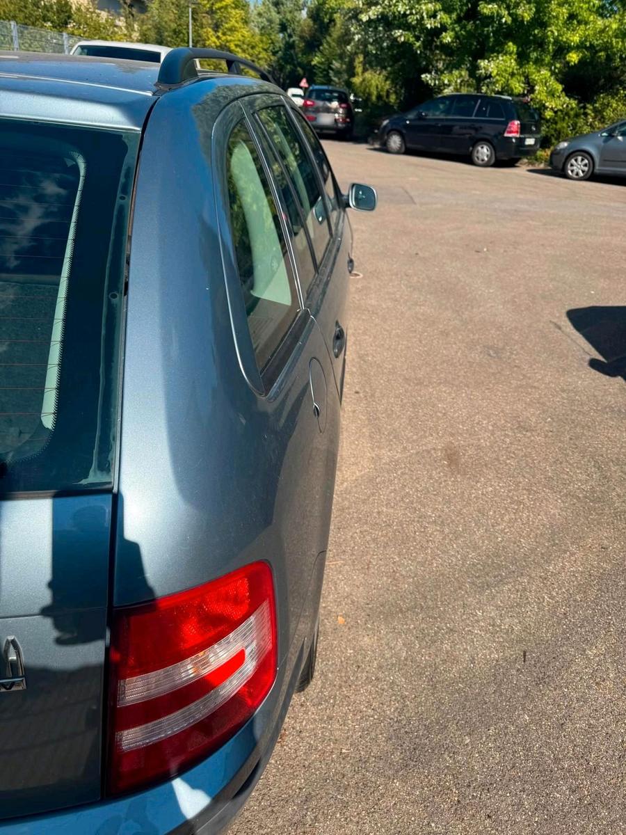 Skoda Fabia 2006 — photo 11