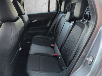 Jeep Avenger 1.2 T-GDI Altitude LED+ACC+PDC+SpurH+AUT