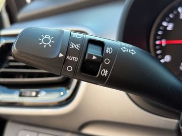 Kia Stonic 1.0T DCT7 Platinum Edition Kamera SHZ