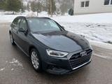 Audi A4 Avant 40 TDI quattro Mild-Hybrid 2,0 TDI, ... - Audi A4 Tageszulassungen