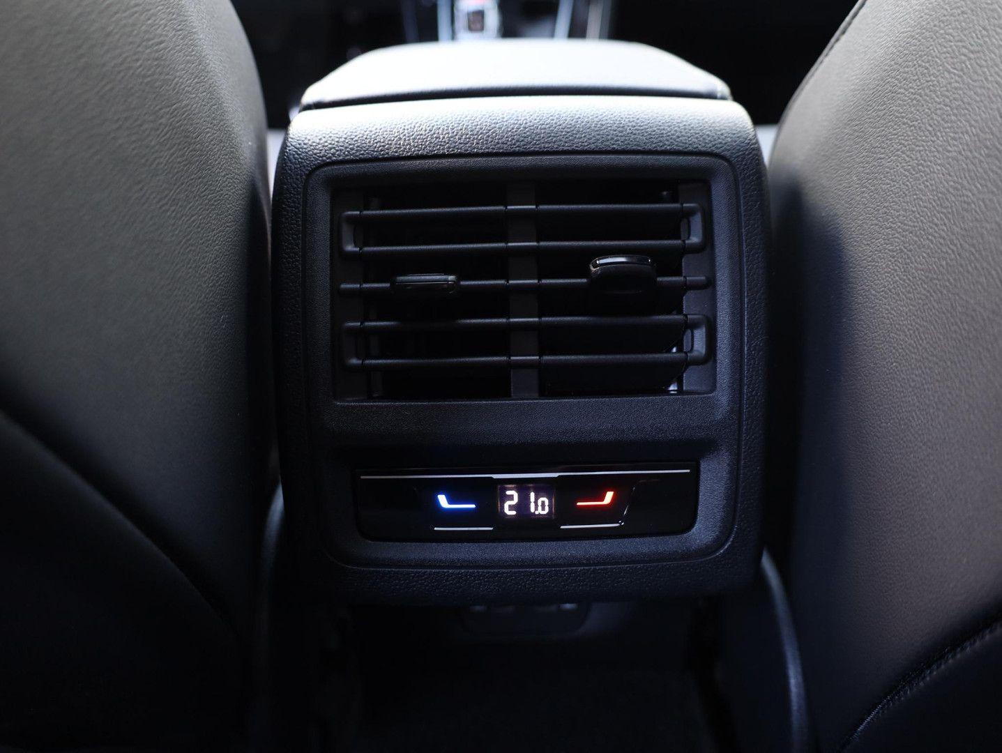 Volkswagen Golf GTE 1.5 eHybrid 272PK Panodak leder 3, миниатюра 29