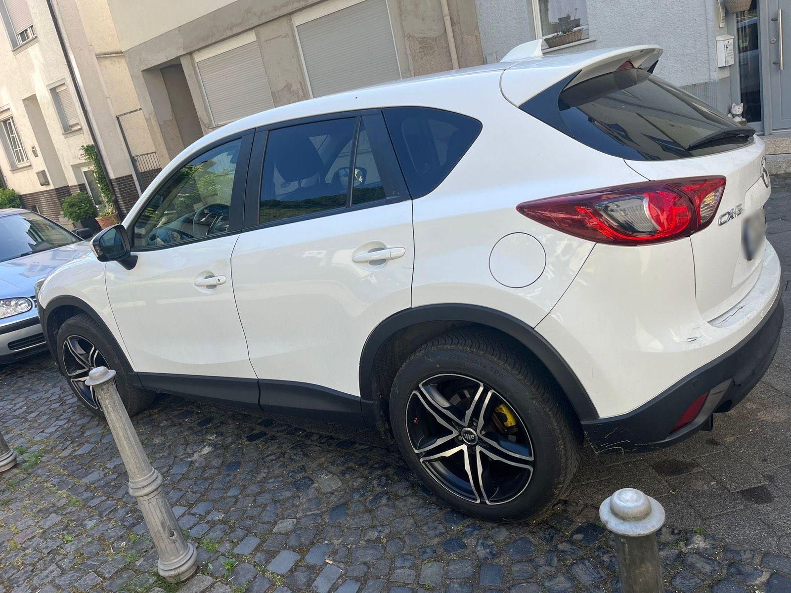Mazda CX-5 2012 — rear view