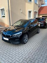 BMW 225 Active Tourer 225xe iPerformance Steptro... - BMW 225 Active Tourer von privat