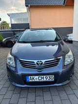 Toyota Avensis Combi Edition 1.8 Valvematic Edition - Toyota Avensis aus 2010
