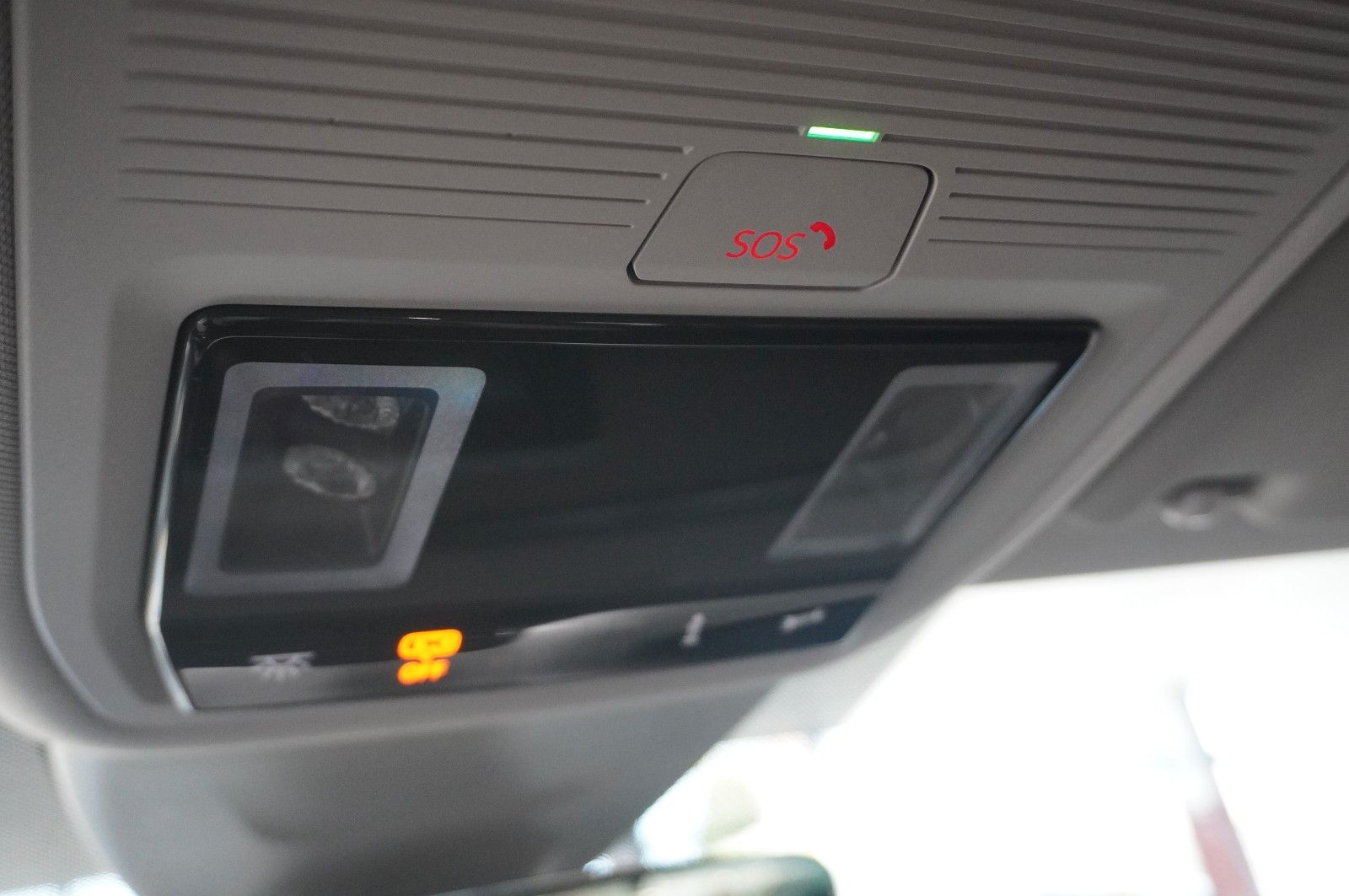 Fahrzeugabbildung SKODA Octavia 2.0D SCOUT 4X4 DSG NAVI/LED/KAMERA/AHK