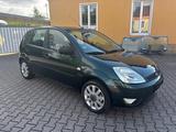 Ford Fiesta 1.6 Automatik Klima Alu 5 Türen HU neu - Ford Fiesta: Grün