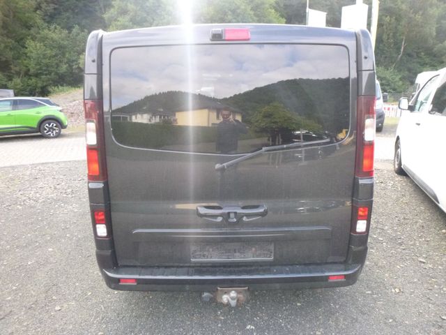 Vivaro Kombi Tourer L2 8-Sitzer Diesel