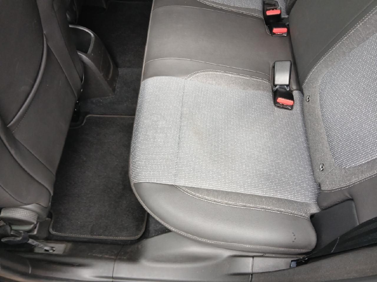 Fahrzeugabbildung Opel Grandland Elegance