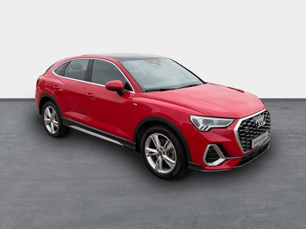 Audi Q3 Sportback 40 TFSI quattro S line 2.0 EU6d-T S foto 3
