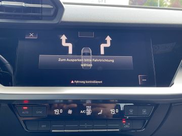 Audi A3 Sportback 30 TDI Sport S-Tronic*NAVI*APPLE