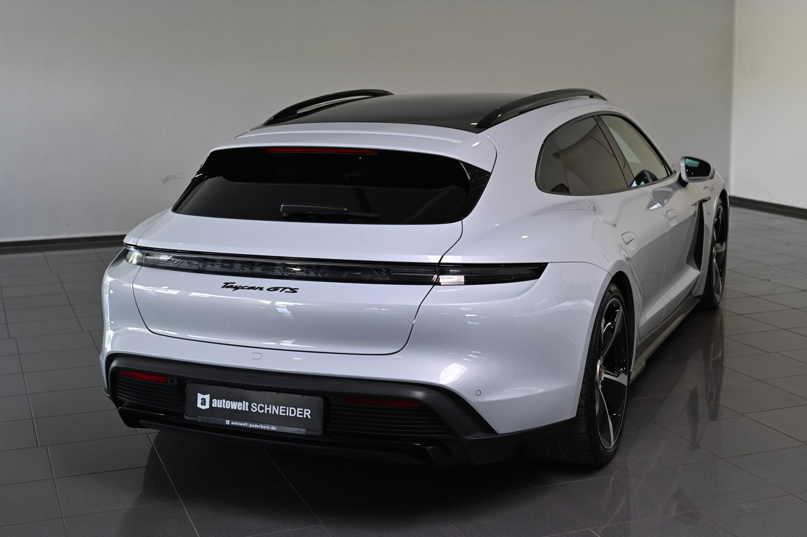 Porsche Taycan GTS Sport Turismo Panorama HUD BOSE 21" imagem 2