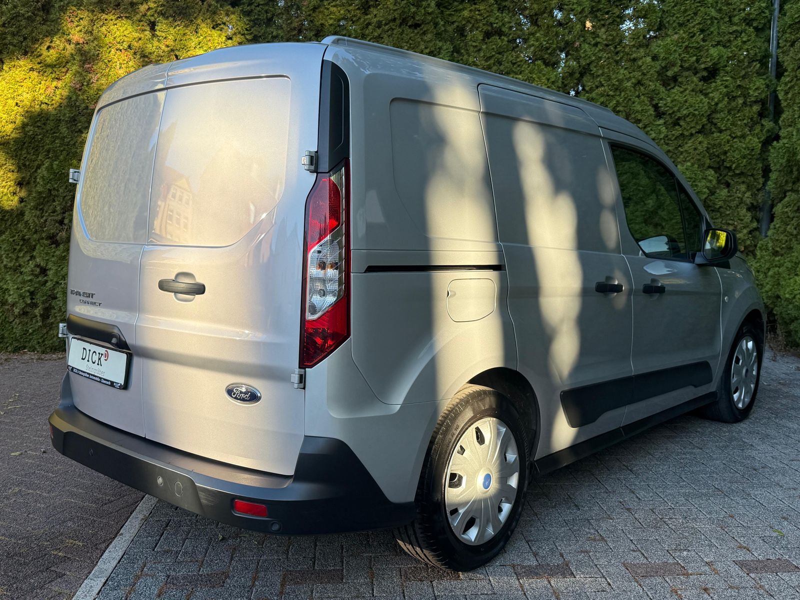 Fahrzeugabbildung Ford Transit Connect 1.5 TDCi Trend XEN+SHZ+KAM+REGAL