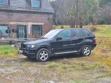 BMW x5  4.4 L  e53 - gebrauchte BMW X5 aus dem Jahr 2000