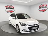 Hyundai i20 blue Passion SCHECKHEFT/TÜV NEU/KLIMA - Hyundai i20