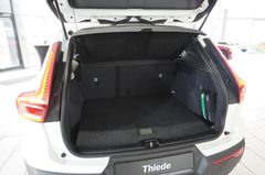 Fahrzeugabbildung Volvo XC 40 T3 MOMENTUM NAVI/LED/KAMERA/VIRT./DAB/AHK