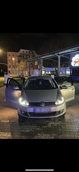 Volkswagen Golf 6 TSI Automatik 122 PS  Top gepflegt... - Volkswagen Golf: Tsi 122 Ps