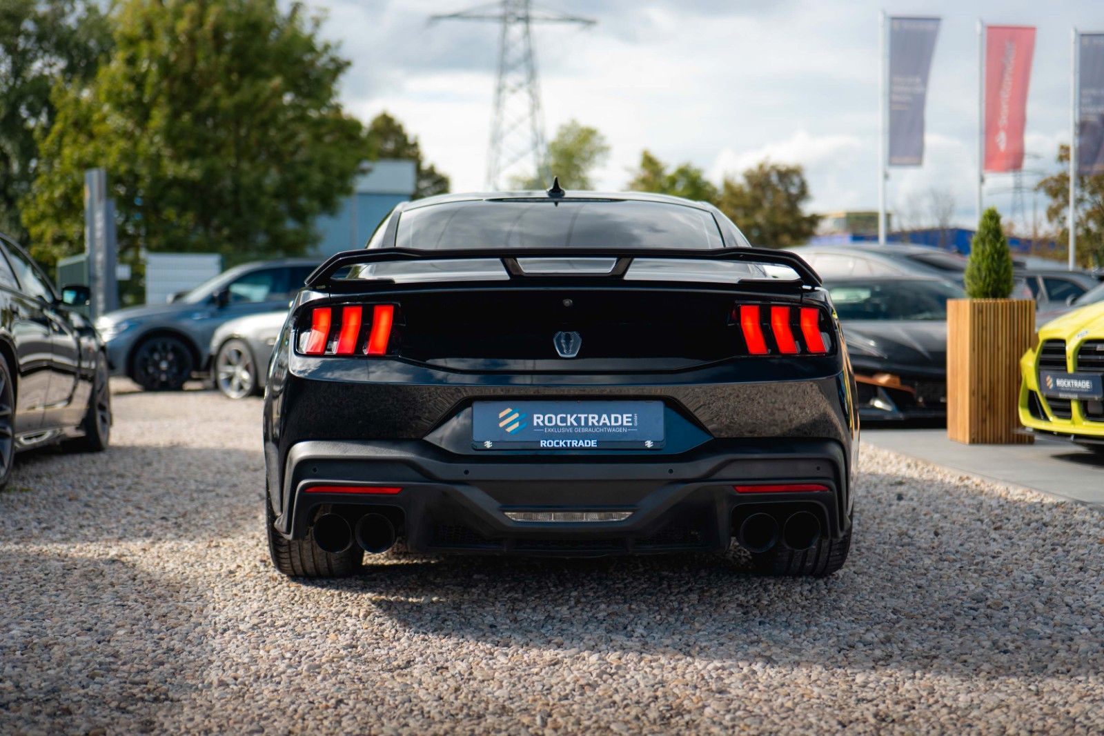 Fahrzeugabbildung Ford Mustang 5.0 Ti-VCT V8 Dark Horse TREMEC 6-Gang