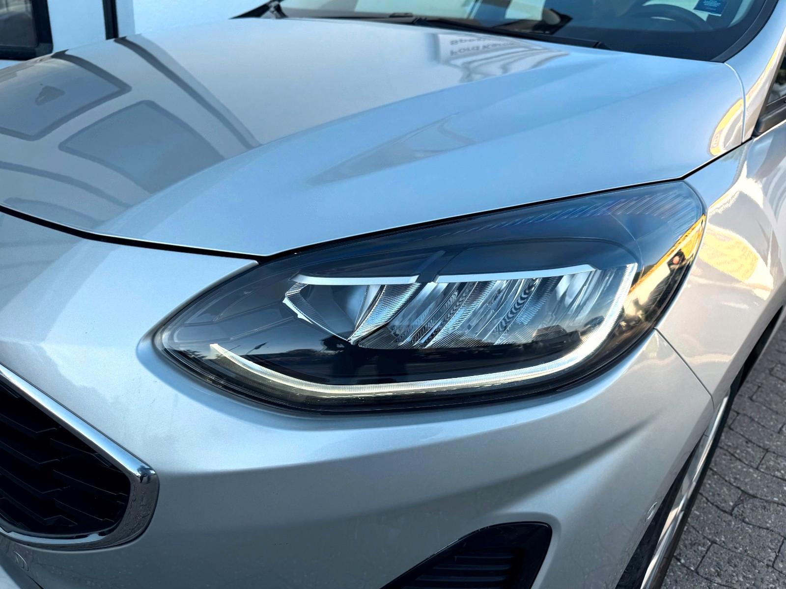 Ford Fiesta Cool & Connect 5-türig (viele Extras)
