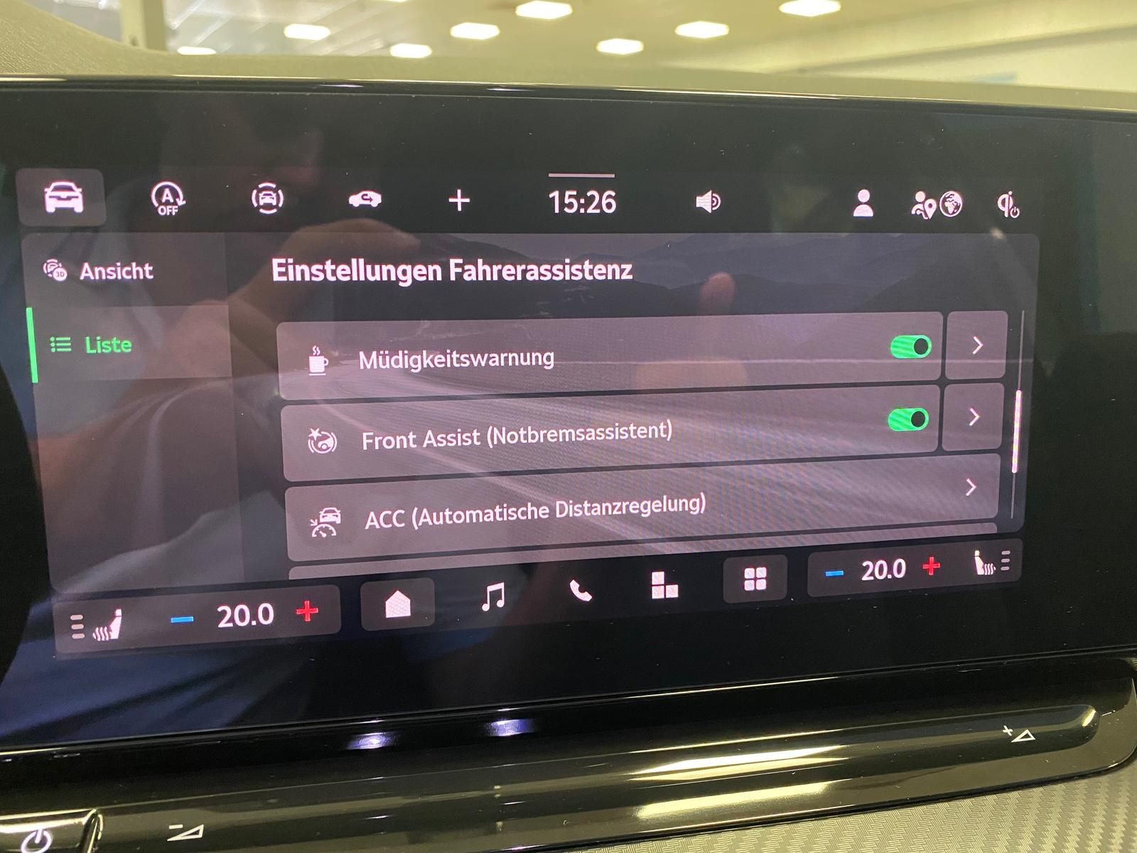 Fahrzeugabbildung SKODA Octavia 1.5 TSI DSG mHEV SPORTLINE+MATRIX+ACC+++